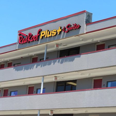 Red Roof Plus+ & Suites Erie Exterior photo