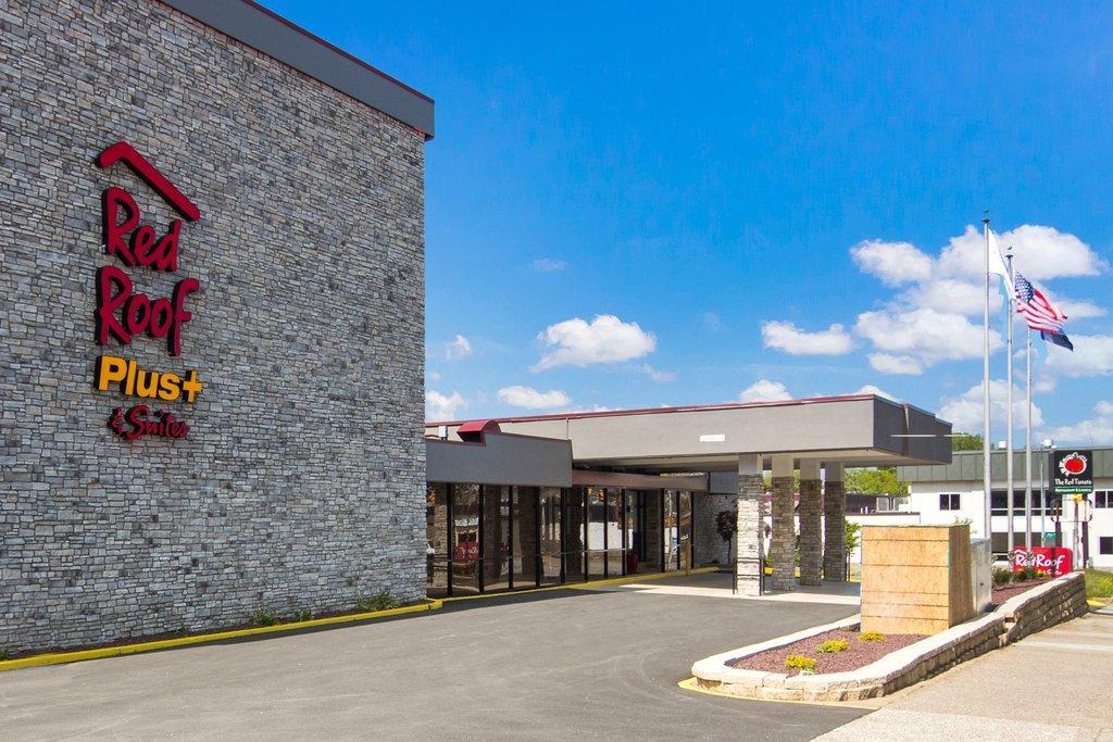 Red Roof Plus+ & Suites Erie Exterior photo